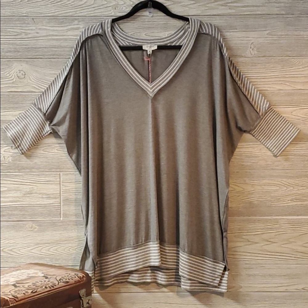 Umgee boutique top NWOT. washed but never worn.